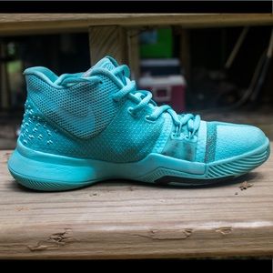 NIKE KYRIE 3 Azurie Elizabeth shoes size 3.5UK/4 Junior £20.00 - PicClick UK